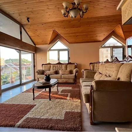 Ora Apartment
